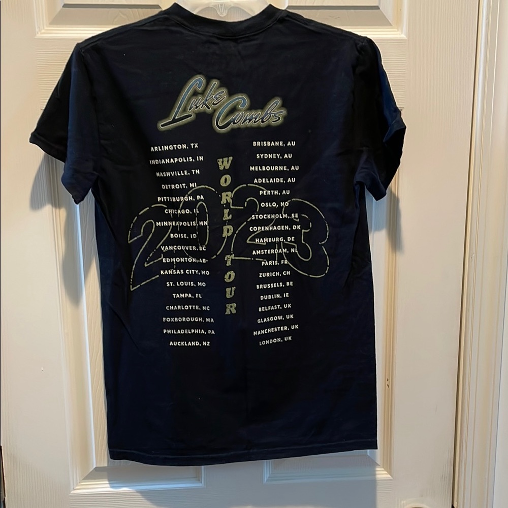 Luke Combs 2023 Concert T-shirt - Size S - Picture 5 of 5